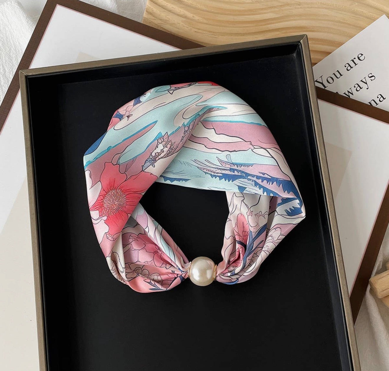 Ivy Pearl Necklace
