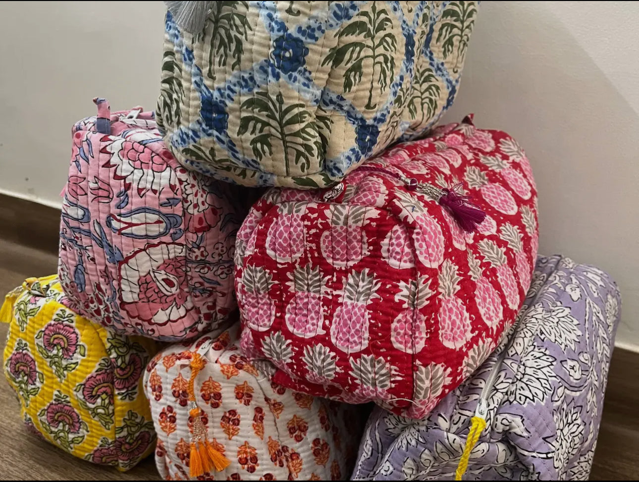 Mystery Patchwork makeup Bags!