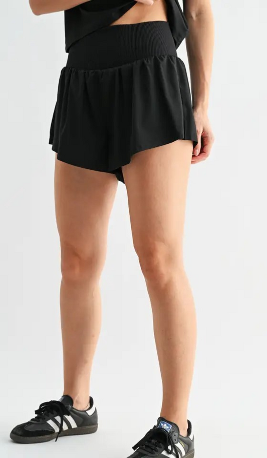 Braylin High Wasted Black Shorts