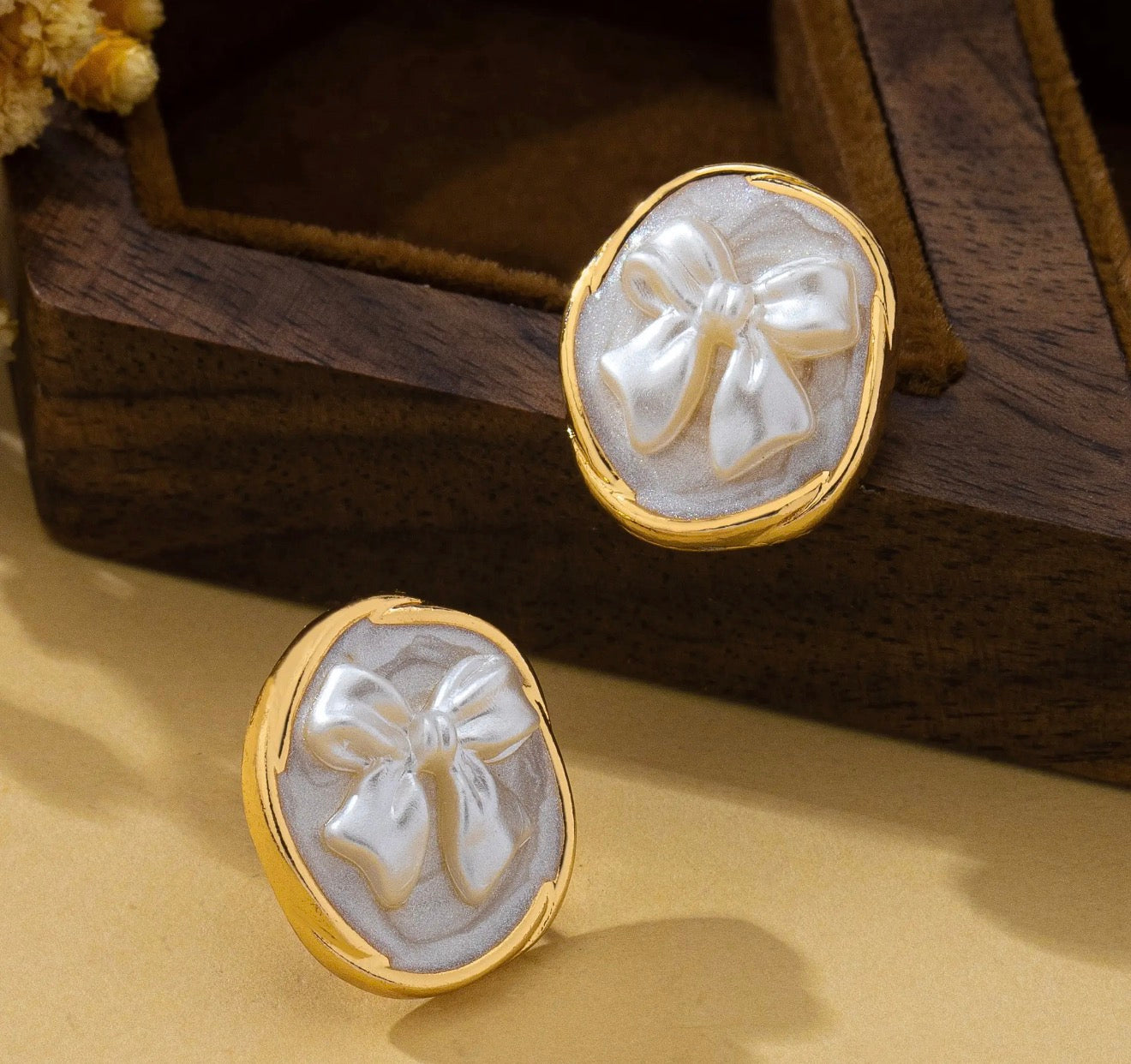 Annie Pearl Bow Studs