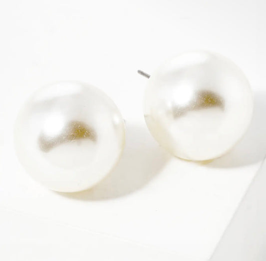 Libby Pearl Ball Stud Earrings