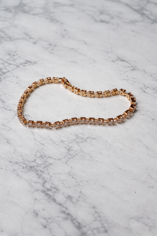 Harper Gold Pendent Bracelet