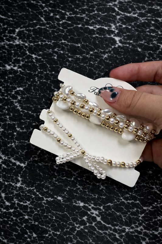 Pam Pearl Bow Bracelet