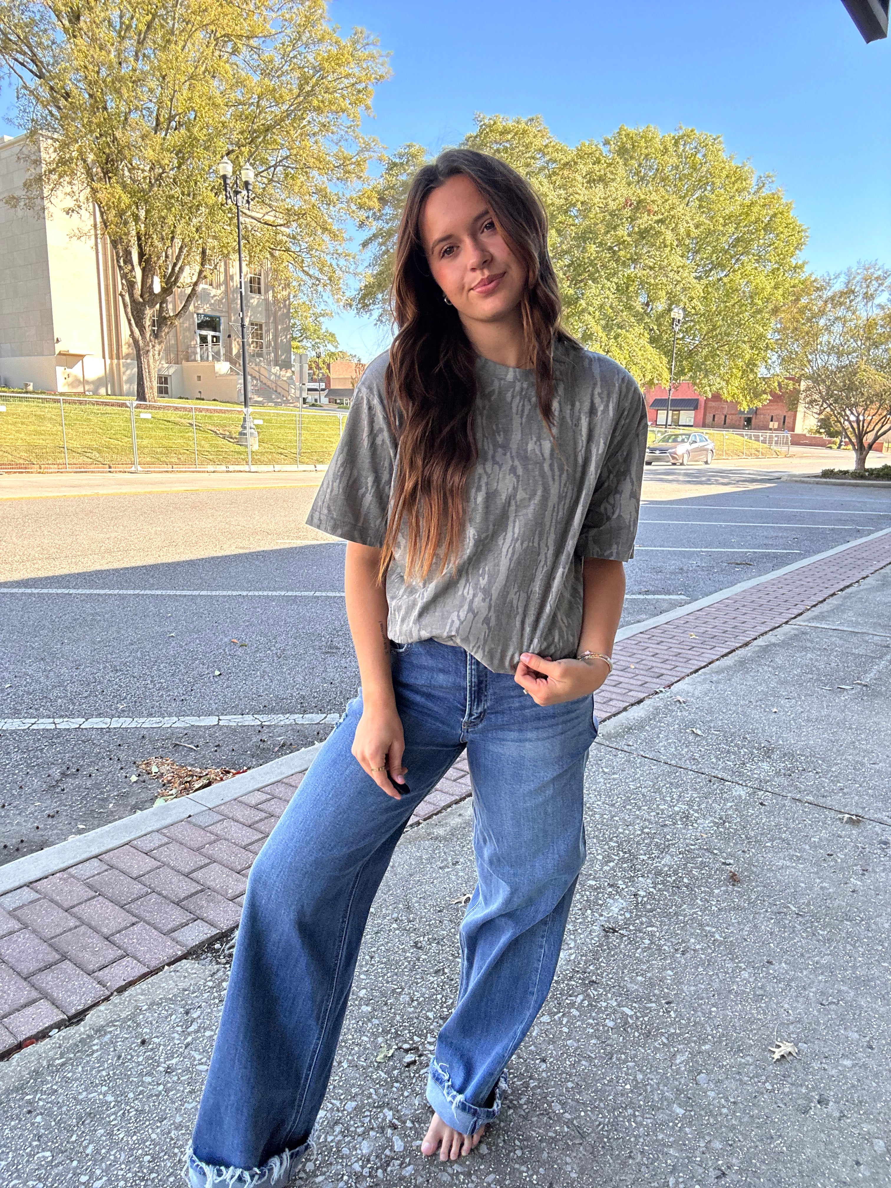 Sarah Bottom Land T-Shirt