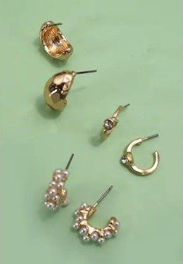 Nova Pearl Set of Earrings
