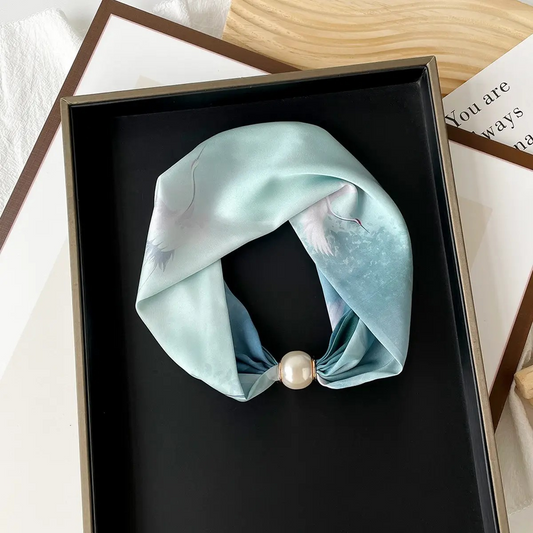 Ivy Blue Sky Pearl Necklace